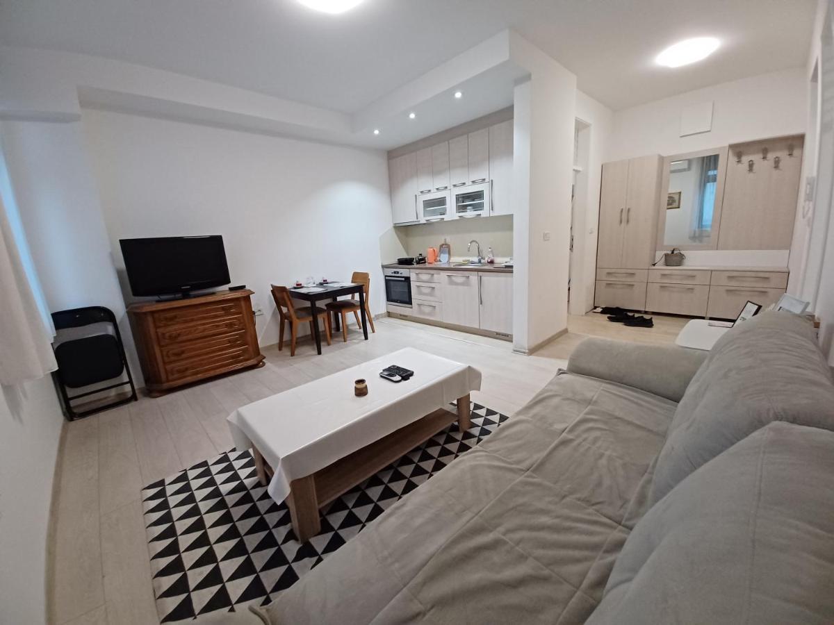 Checkpoint Apartments Mostar Room photo